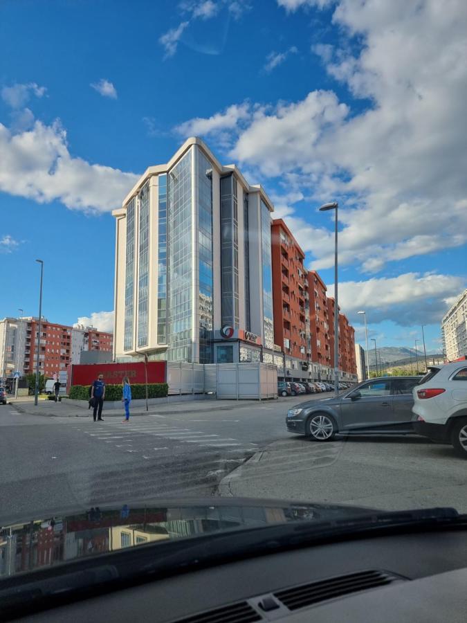 Big Apartment Podgorica Exterior photo