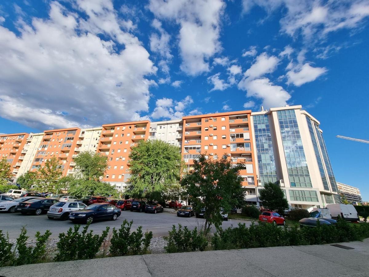 Big Apartment Podgorica Exterior photo
